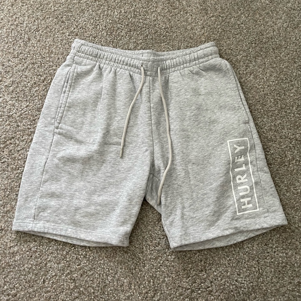 Hurley Men’s shorts - S